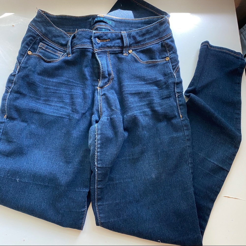 Mid-Rise Casual Jeans